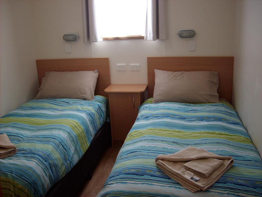 Jacko'S Holiday Cabins Arno Bay Екстериор снимка